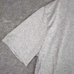 Under Armour Mens Loose Fit HeatGear Heathered Gray Short Sleeve T-Shirt Size M
