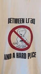 RARE Vtg 1990 Between Iraq And A Hard Place Shirt Sz L Saddam Hussein 20×26