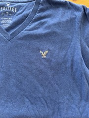 American Eagle Men’s Heritage Classic Fit V-Neck Short Sleeve T-Shirt M Blue