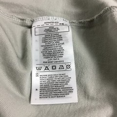 Adidas Basketball Mens Large Gray Mock Neck Long Sleeve Graphic T-Shirt L