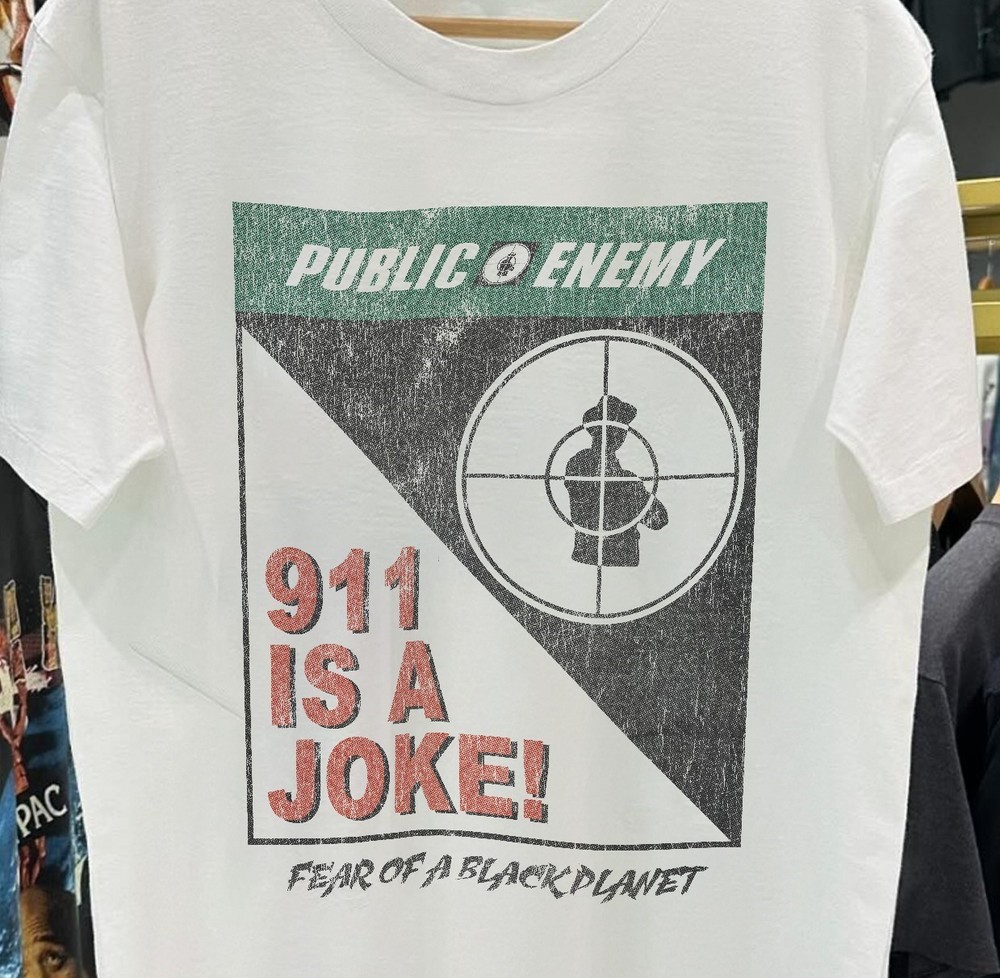 Public Enemy 911 Is A Joke Aged T-Shirt White XL