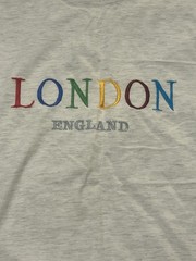 Vintage 90’s Multi Color LONDON T-shirt Size Medium Great Condition