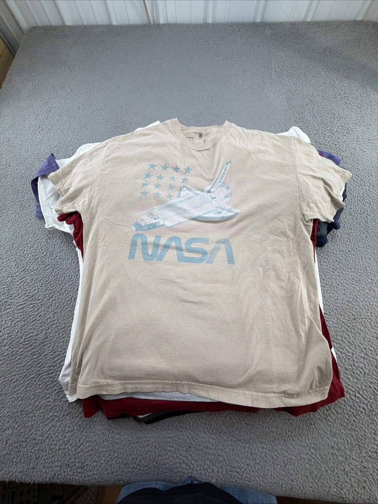 Reseller Lot Of 24 Graphic Tees Bundle Wholesale Mixed Adult Tshirt Bulk Resale