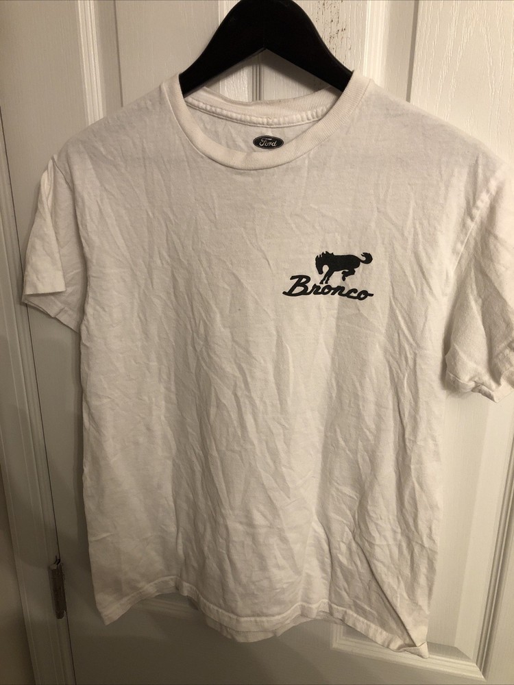 Ford Bronco “Blaze A Bronco Trail…” Size Mens Medium White Graphic Tee. Cotton
