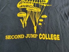 Vintage Army First Jump Second Jump College Military T-Shirt Single Stitch Sz L