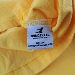 Bruce Lee x Shoe Palace T-Shirt Mens Large Yellow Short Sleeve Dragon Logo