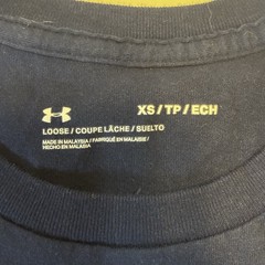 UNDER ARMOUR Freedom Flag T-Shirt Mens XS Cotton Loose Fit Graphic T-Shirt 13708