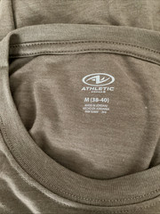 ATHLETIC WORKS Moisture Wicking Taupe Short Sleeve Crew Neck Pocket T-Shirt Sz M