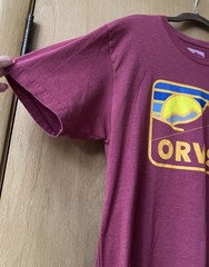 Orvis Graphic T-Shirt Sz L Fly Fishing Red Maroon Short Sleeve Mountains Men’s