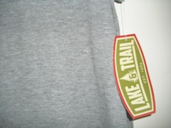 UNISEX LAKE AND TRAIL NWT, GRAY T SHIRT, WITH RED , WHITE , BLUE FISH, SIZE L