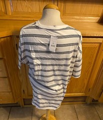 New Look Men’s Medium White & Black Stripped Tee Casual T-Shirt Short Sleeve