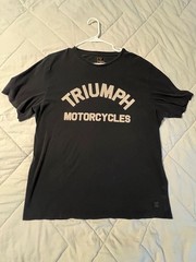 Triumph Motorcycles Burnham Arch Logo Graphic T-Shirt – Jet Black