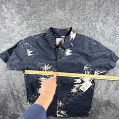 Katin Captain Shirt Mens Small Navy Tropical Print Cotton Linen Hawaiian NEW