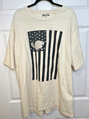 Duluth Trading Longtail T 2XL Relaxed Fit Ivory Angry Beaver Flag Graphic USA