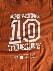 UT Austin “Operation Turkey “ Volunteer T-shirt Meals On Wheels Anvil XL Orange