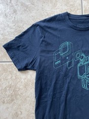 Go Pro Camera Men’s Short Sleeve Medium Blue T-Shirt Action Sports Travel Active