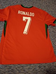Ronaldo #7 Red Soccer Jersey -Med