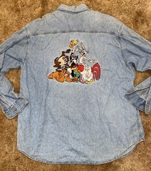 VTG 90s WB Store Looney Tunes Blue Jean Embroidered Shirt Bugs Bunny Sz XL