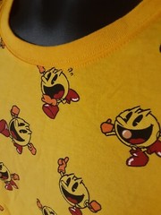PAC-MAN T-shirt Large All Over Print NWT NEW Yellow By C-Life Group, LTD
