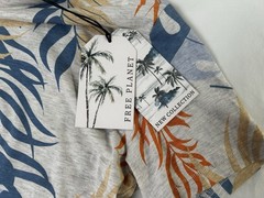 NWT Free Planet Lost in Paradise New Collection Men’s Small Tee Shirt