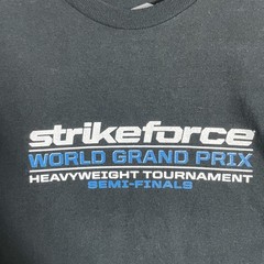 Strikeforce World Grand Prix Shirt MMA UFC Cormier Barnett Silva Heavyweight XL