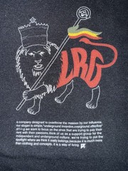 LRG Lion Graphic T‑Shirt – Black Size Large (22×29) Front & Back Print Excellent