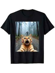 1pc Men’S Funny Cat Selfie & Sasquatch Graphic Tee
