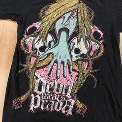 The Devil Wears Prada t-shirt SMALL vtg y2k metalcore warped tour emo scene