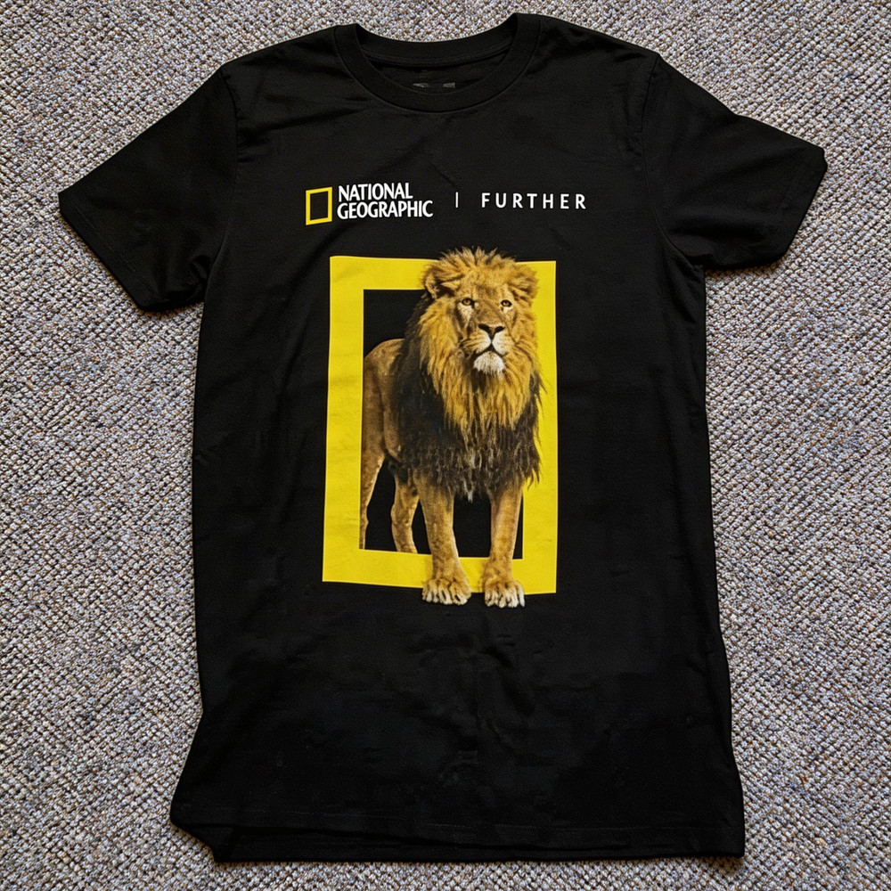 National Geographic Lion T-Shirt Further Yellow Border Graphic T-Shirt S-5XL