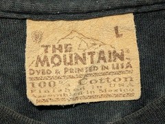 The Mountain Mens T-shirt Vintage 2001 Gray Deer Mates Leather Tag Large #6704