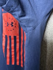 UNDER ARMOUR HeatGear Men’s Freedom T-Shirt Medium Navy Red