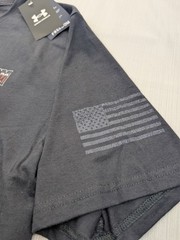 New Under Armour Freedom Tee Mens Sz Large Retro Distressed USA Lightweight