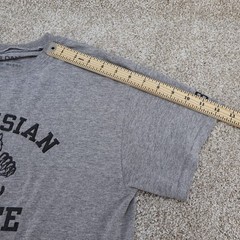 Gildan DryBlend T-Shirt Gray Short Sleeve Size Medium (see photo for flaw)