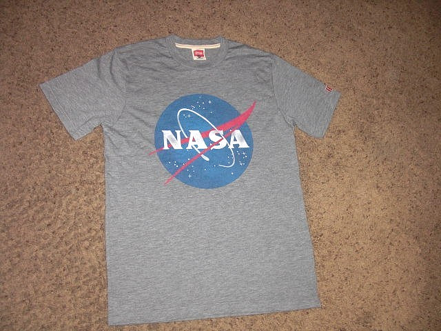 NASA Logo gray HOMAGE retro thin tri-blend short sleeve shirt men’s XS