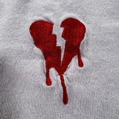 RIOT SOCIETY T-Shirt Mens Large Purple Dripping Broken Heart Tee