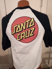 Santa Cruz Skateboards Men’s Medium White Short Sleeve Raglan T-Shirt.