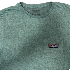 Patagonia Men’s M Green Slim Fit Pocket T-Shirt Short Sleeve Crew Neck