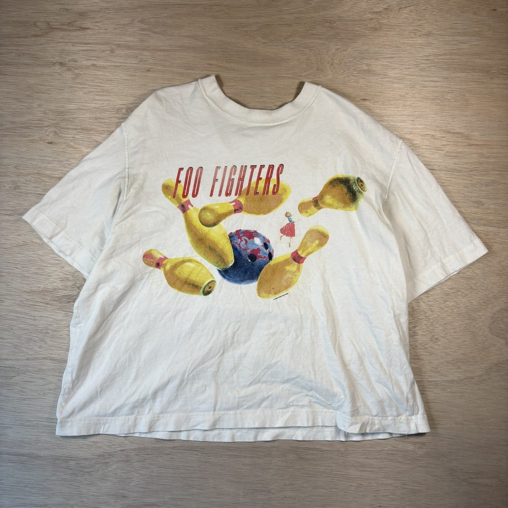 Abercrombie & Fitch Foo Fighters White T-Shirt Adult XL Oversized cropped