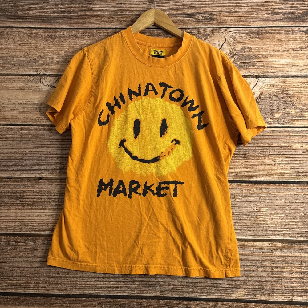 Chinatown Market X Smiley Smudge Tee Size Medium Read