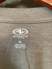 Athletic Works Men’s Taupe Long Sleeve Crew Neck Pocket Tee Size XL New With Tag