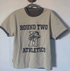 Mens Medium Round Two Black Lion Reversible 100% Cotton T-shirt. MSRP $105.00