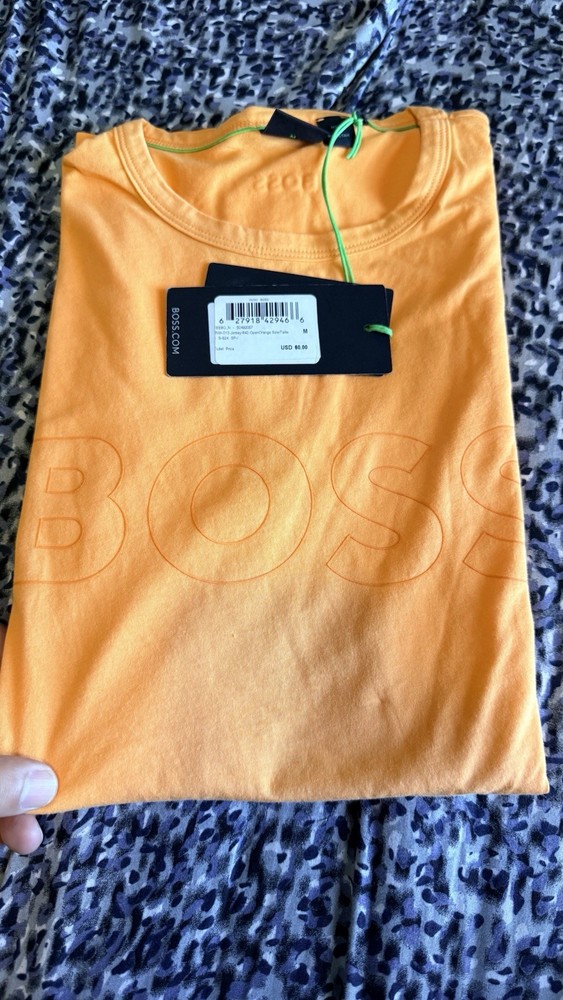 NWT Hugo Boss Orange On Orange Classic Short Sleeve T-Shirt Men’s Size Medium