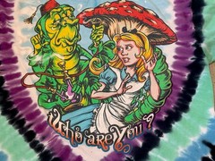 Liquid Blue Alice in Wonderland T-Shirt Men XLarge Blue Tie Dye Psychedelic