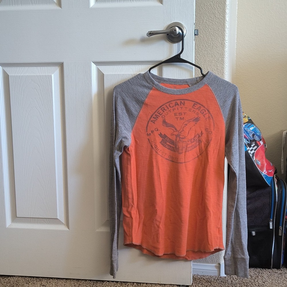 American Eagle Outfitters Men’s Thermal Raglan Graphic Logo T-Shirt M Orange