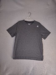 Reebok Mens Shirt Medium Gray Short Sleeve Crewneck Solid Casual Logo Pullover