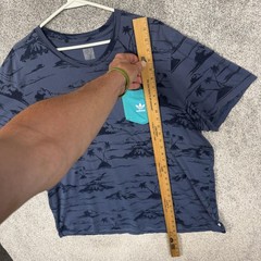 Adidas Shirt Mens 2XL Pocket Tee Island Tropical Island Athleisure Palm Trees