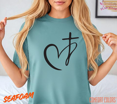 Unisex Minimalist Heart Cross T-Shirt, Men T shirt,Women T shirt Gift Religio