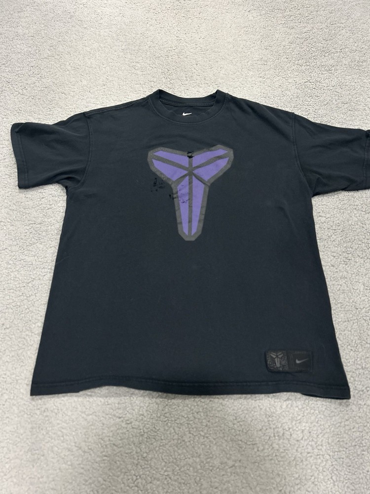 Kobe Bryant Shirt Men’s Medium Black Nike Black Mamba Short Sleeve Crewneck