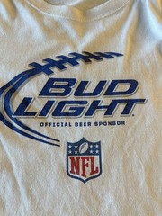 Vintage Fruit of the Loom Bud Light NFL Sponsor T-Shirt White Men’s XL