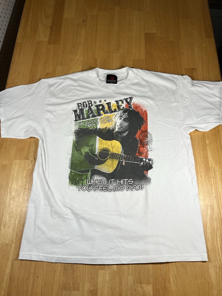 Zion Rootswear Bob Marley When It Hits You Feel No Pain Adult T-Shirt Size 1XL